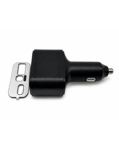 GPS automašīnas lādētājā